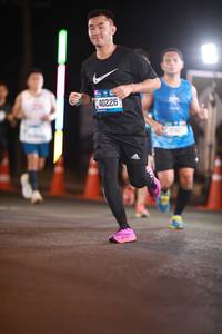 BIB: 40226, 773
                            <button type="button" onclick="openModal(21554428)" class="btn btn-primary btn-sm float-right btn-popup" data-toggle="modal" data-target=".modal-high-quality">
                        <i class="fas fa-shopping-cart"></i> Add to Cart
                    </button>
                                            <button type="button" onclick="isThisMe(21554428, true)" class="btn btn-success btn-sm float-right btn-popup btn-isme hidden" data-toggle="tooltip" data-placement="bottom" title="นี่คือรูปของคุณใช่ไหม คลิกที่นี่เพื่อเอาเข้าอัลบั้ม">
                        <i class="fas fa-plus"></i> Add to album
                    </button>
                    <button type="button" onclick="isThisMe(21554428, false)" class="btn btn-warning btn-sm float-right btn-popup btn-isnotme hidden">
                        <i class="fas fa-ban"></i> Remove from album
                    </button>